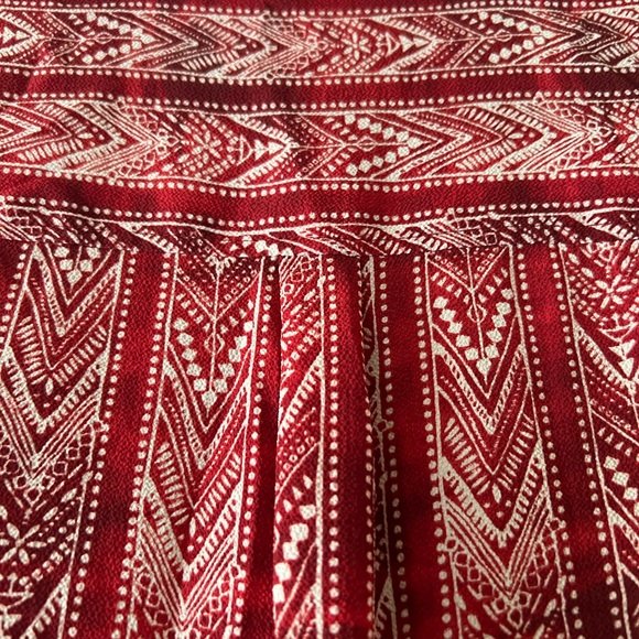 Cato Women’s Red & White Vertical Stripe Collared Tank Top - Picture 4 of 9